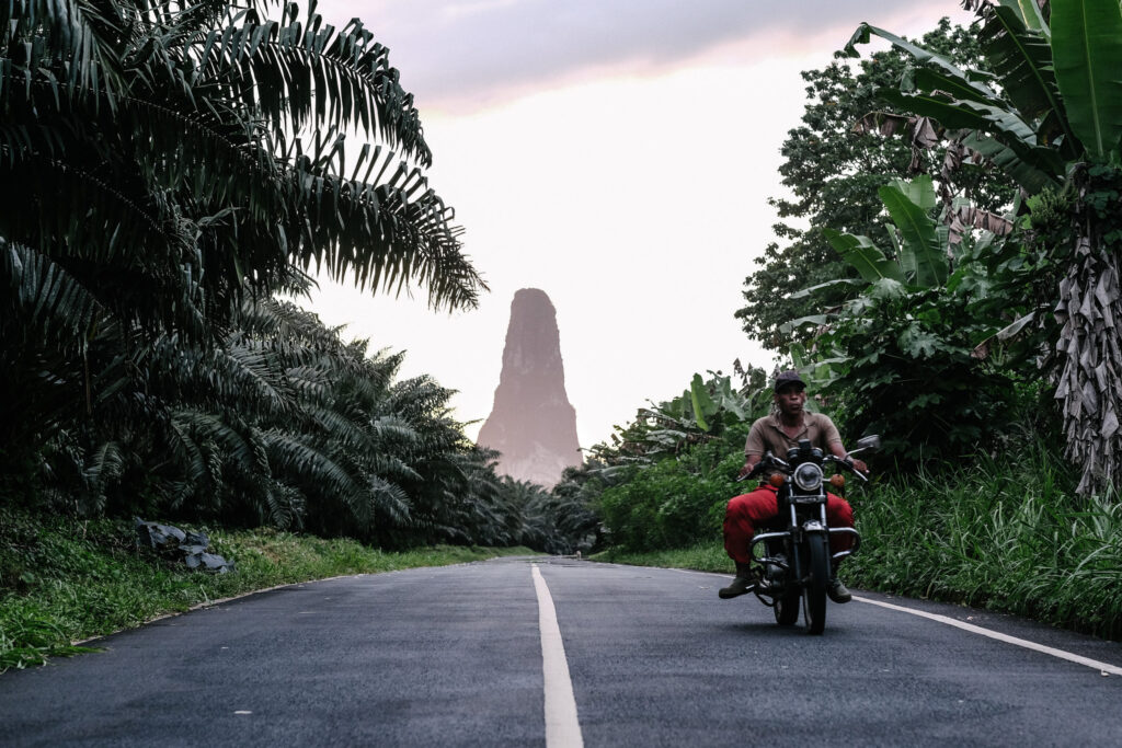 Pico Cão Grande, no sul da ilha de São Tomé